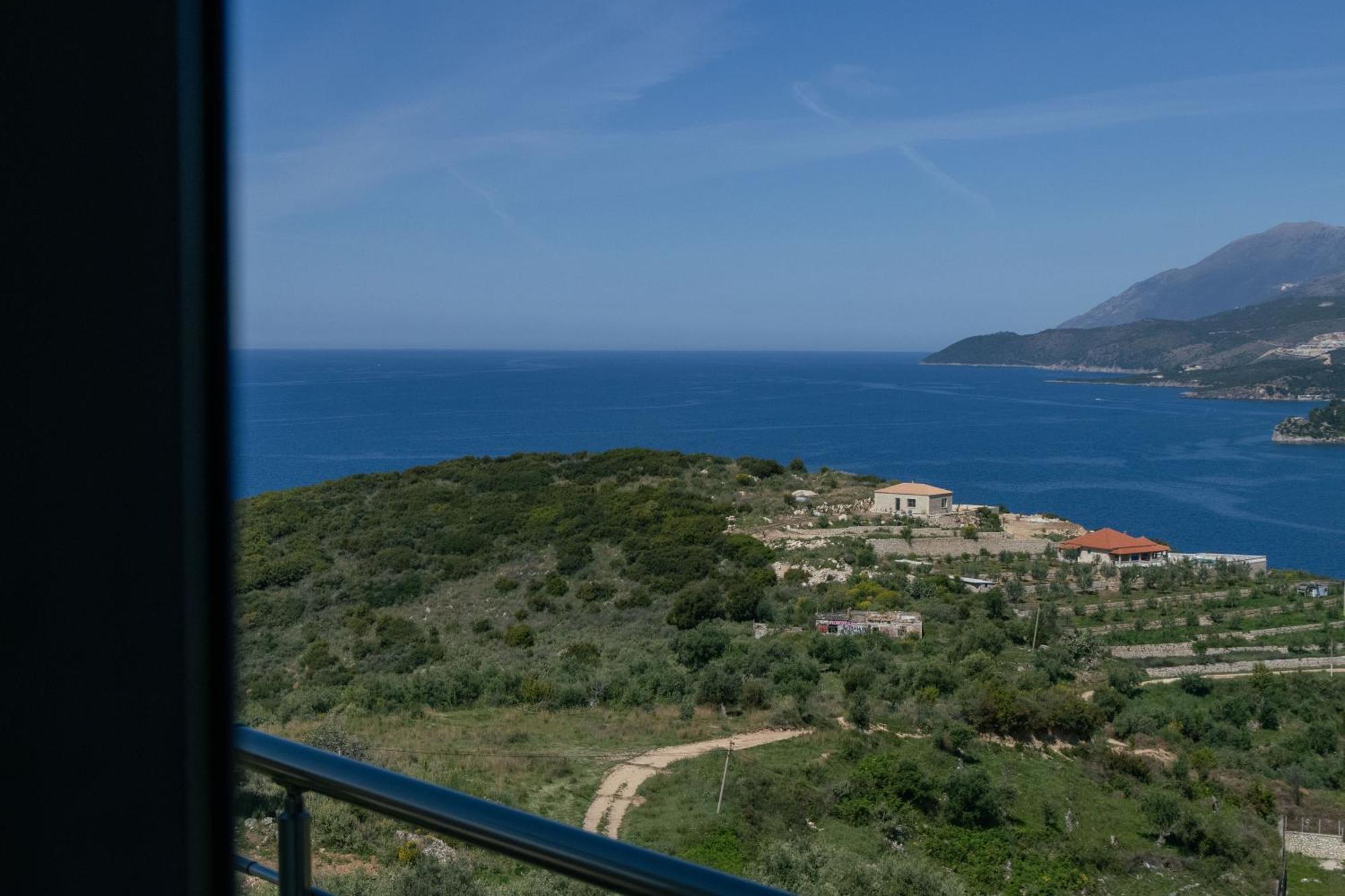 Sunset Serenity Himare Exterior photo
